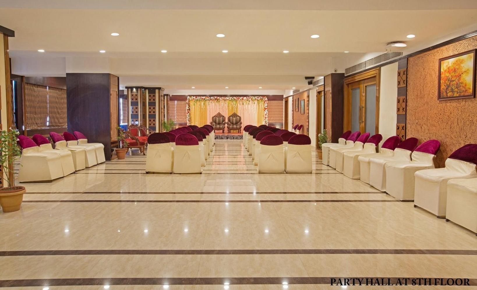 Hotel Rajmahal Guwahati Exterior foto